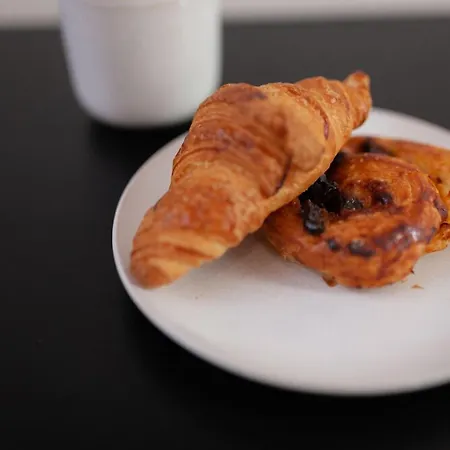 Tinah Paris, Aboukir *