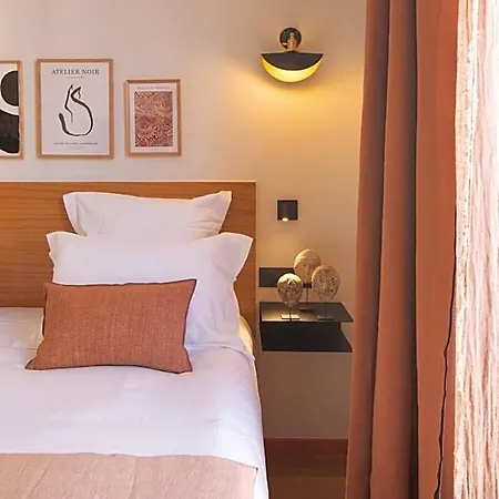 Tinah Paris, Aboukir Отель *