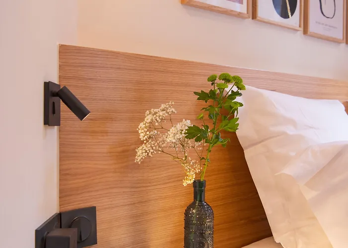 Hotel Tinah Paris, Aboukir Paris